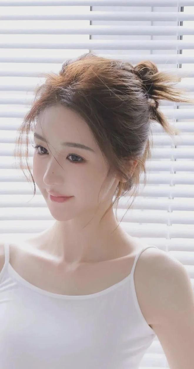 乐竞体育两个好媳妇中文版本